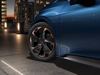 19”-Leichtmetallfelgen Copper Typhoon in sportlichem Schwarz und Kupfer