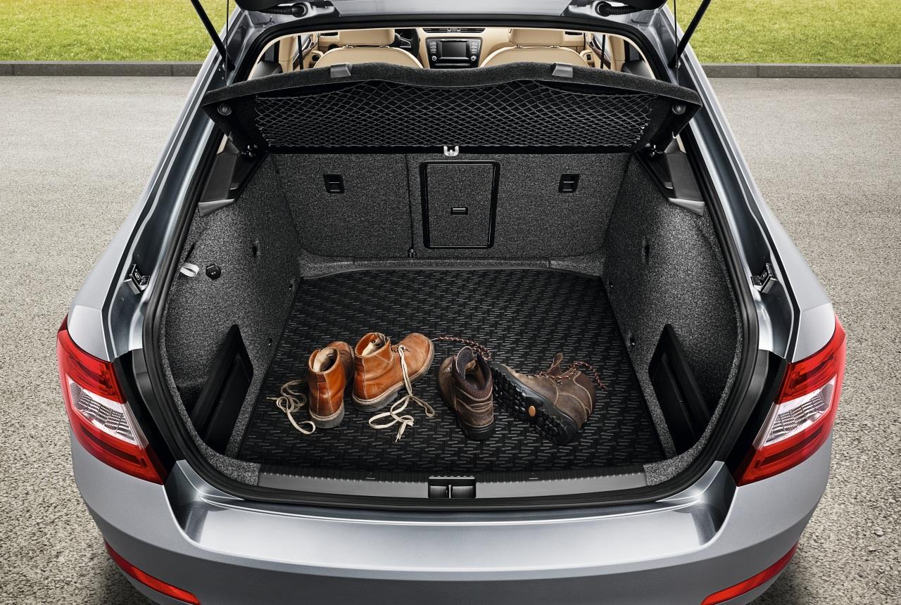 Gummimatte für Kofferraum Octavia III Combi